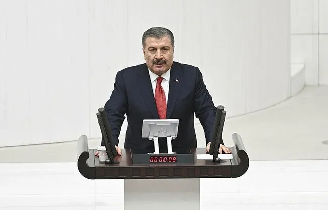 TBMM Bütçe görüşmelerinde Fahrettin Koca: “2028’de tüm aşılar Türkiye’de üretilecek!”