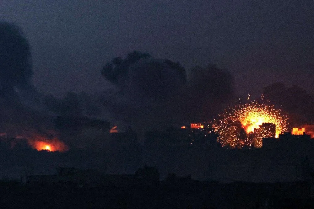 İsrail bombardımanı durmuyor: Gazzelilere “Han Yunus'u boşaltın” dedi!