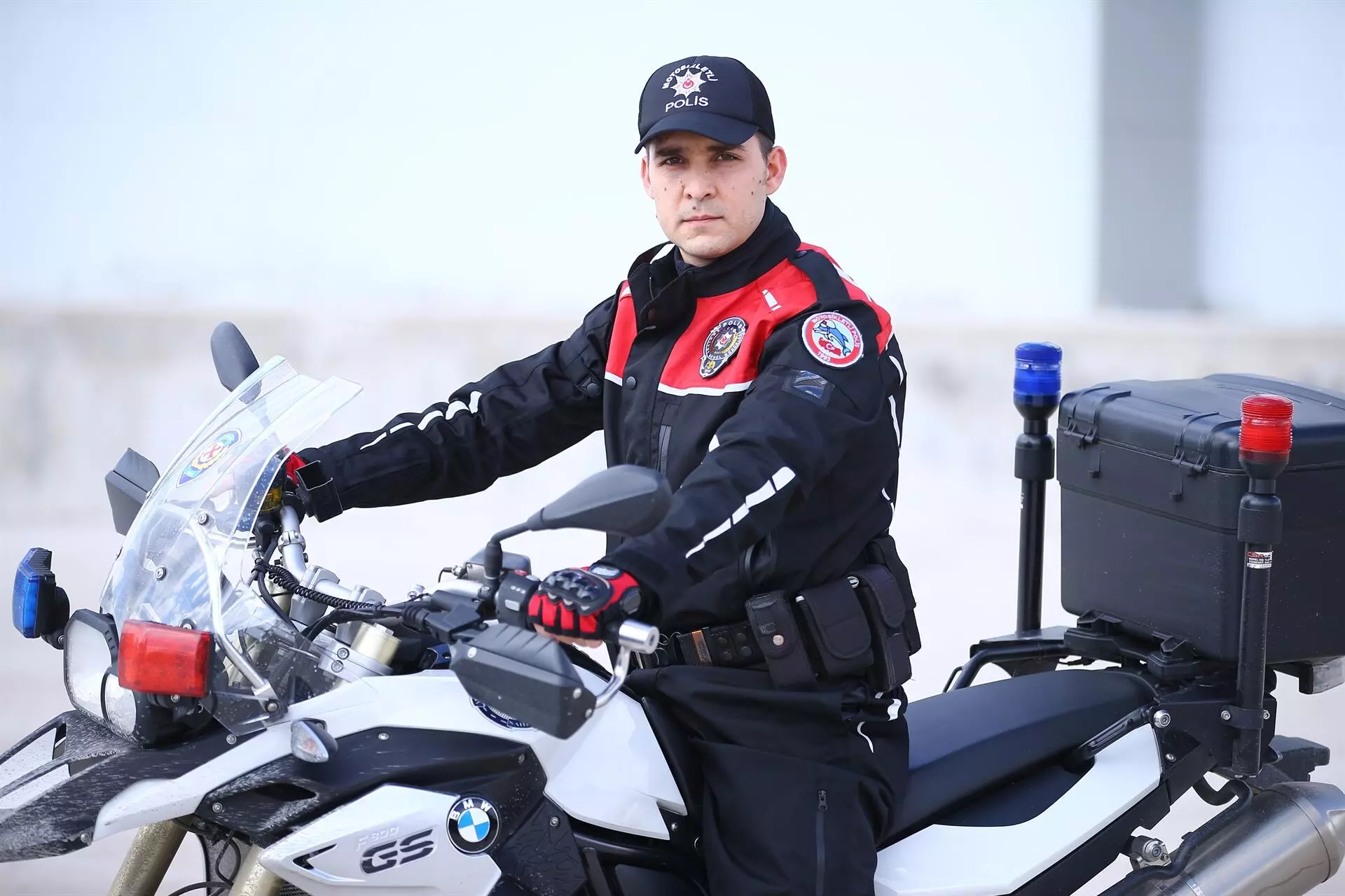 56 yıl yaşayan polise 60-65 yaş emeklilik!