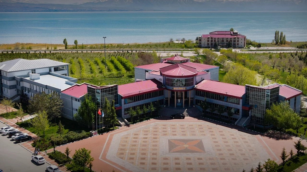Van Yüzüncü Yıl Üniversitesi (YYÜ) personel alımı başvuru şartları