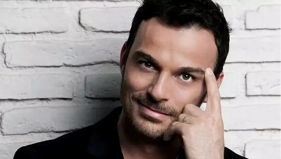 Jess Molho Kimdir? Sihirli Annem'in Yavuz'u Sunucu Jess Molho Kaç Yaşında ve Nereli?