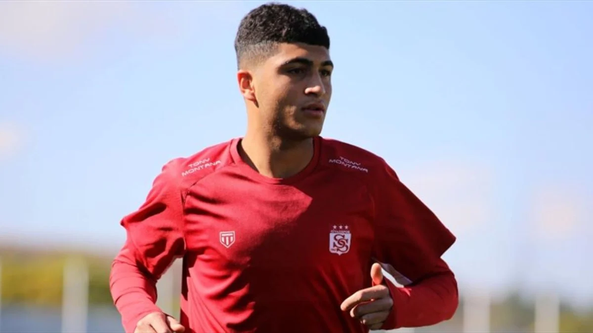 Yunus Emre Konak 1