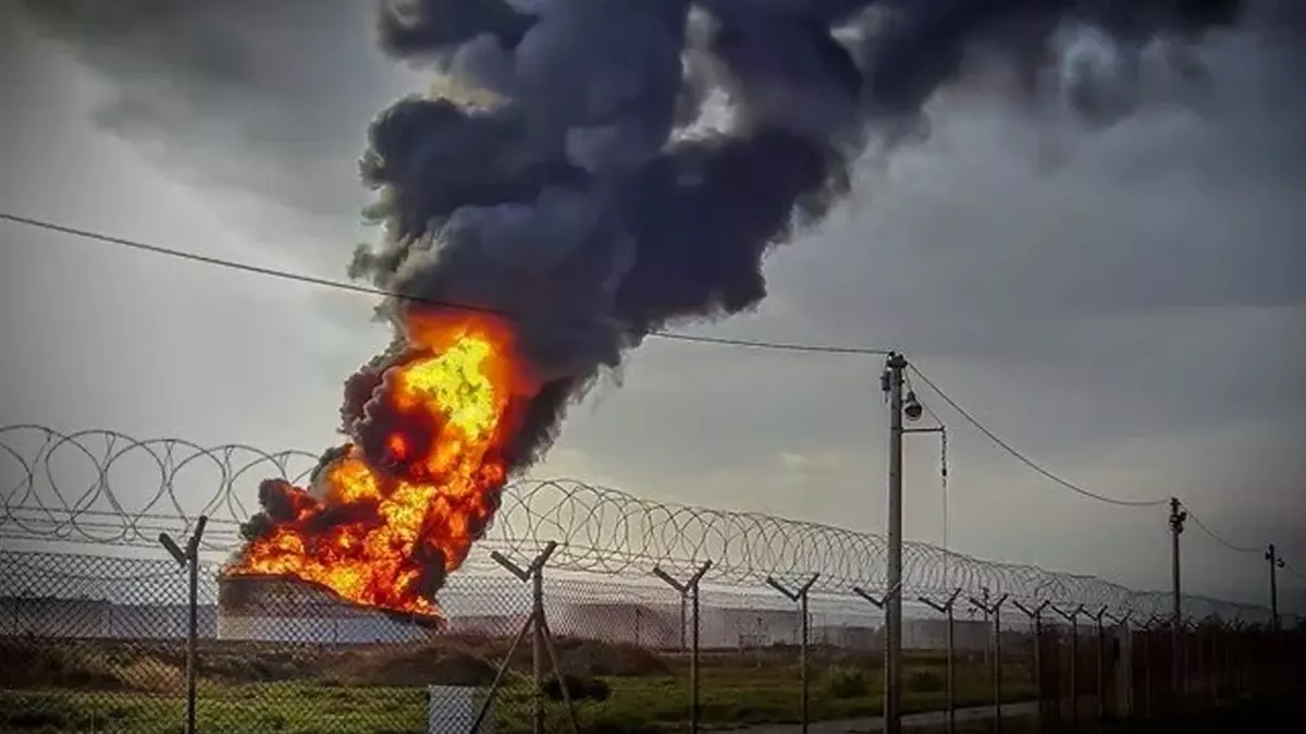 Iran Petrol Rafinerisi Patlama 07032024 3