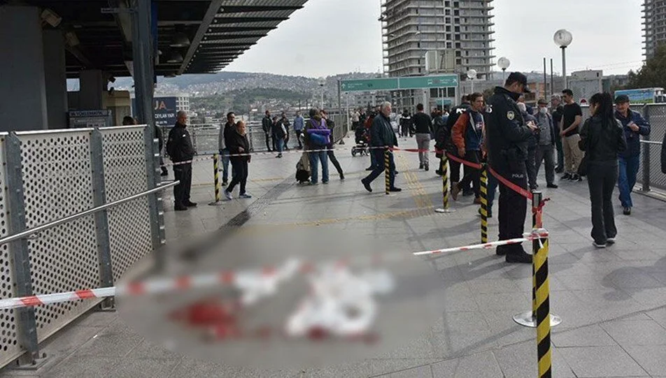 İzmir aktarma merkezinde silahlar patladı! Ölü ve yaralı var