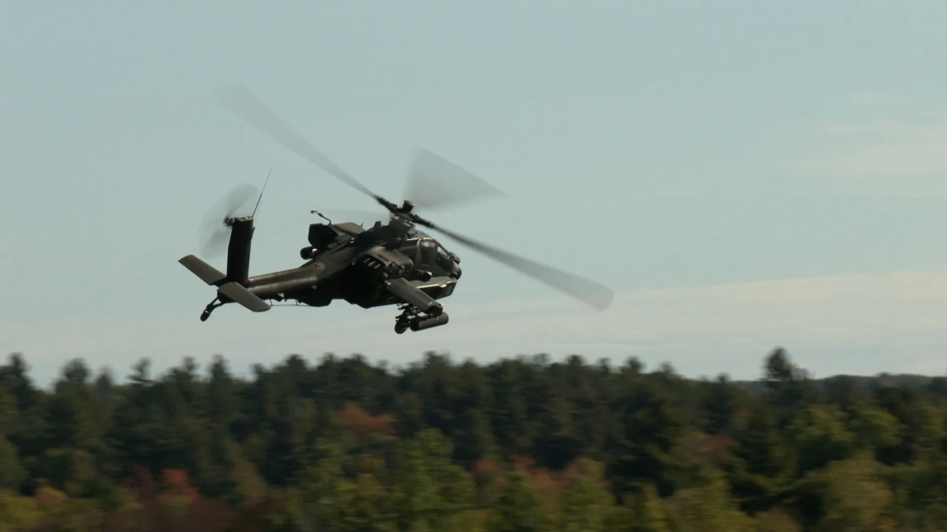 Ekvador'da askeri helikopter düştü: 8 ölü